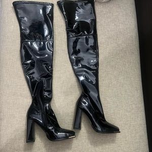 NWT Aldo Boots